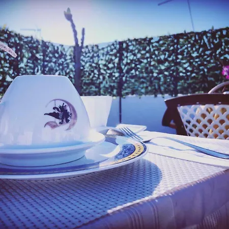 Camelot Bed & Breakfast 3*