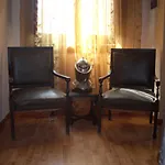 Camelot Bed and breakfast 3*