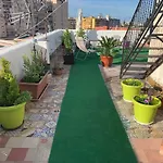 Bed and breakfast Camelot 3*